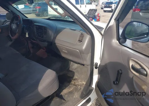 2004 Ford F-150 Heritage Xl/Xlt z USA, uszkodzony, nr VIN 2FTRF17W94CA68706